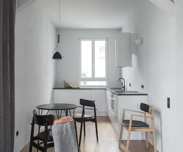 Ludowa 4 아파트 미엥지즈드로예